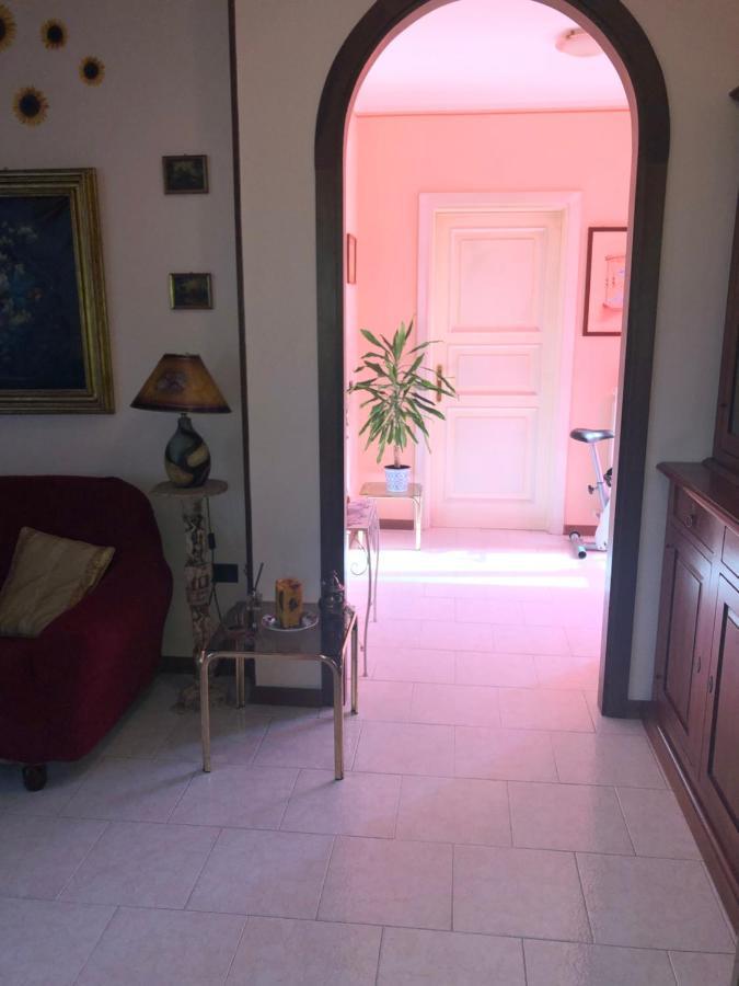 Il Girasole Apartment Castel Ritaldi Luaran gambar