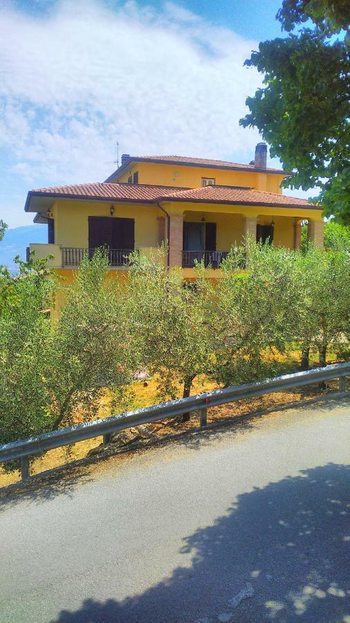 Il Girasole Apartment Castel Ritaldi Luaran gambar