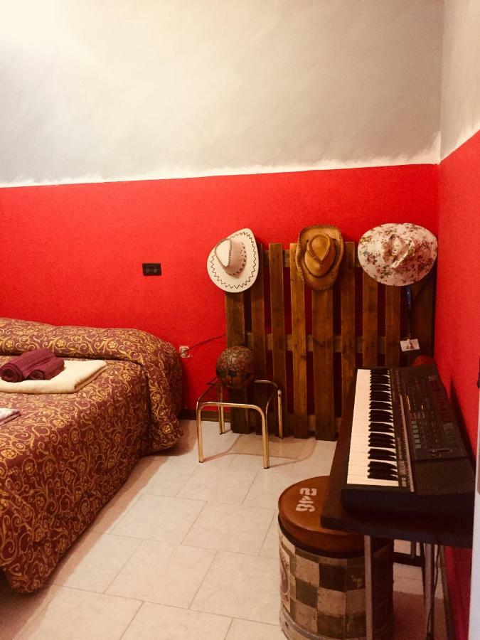 Il Girasole Apartment Castel Ritaldi Luaran gambar